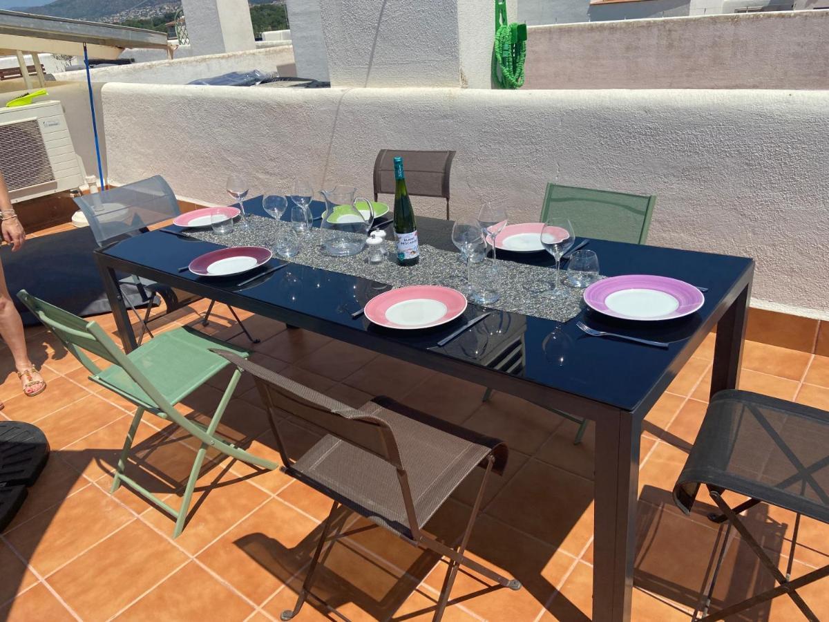 Appartement Avec Terrasse Sur Le Toit Vue Mer Roses Exterior photo