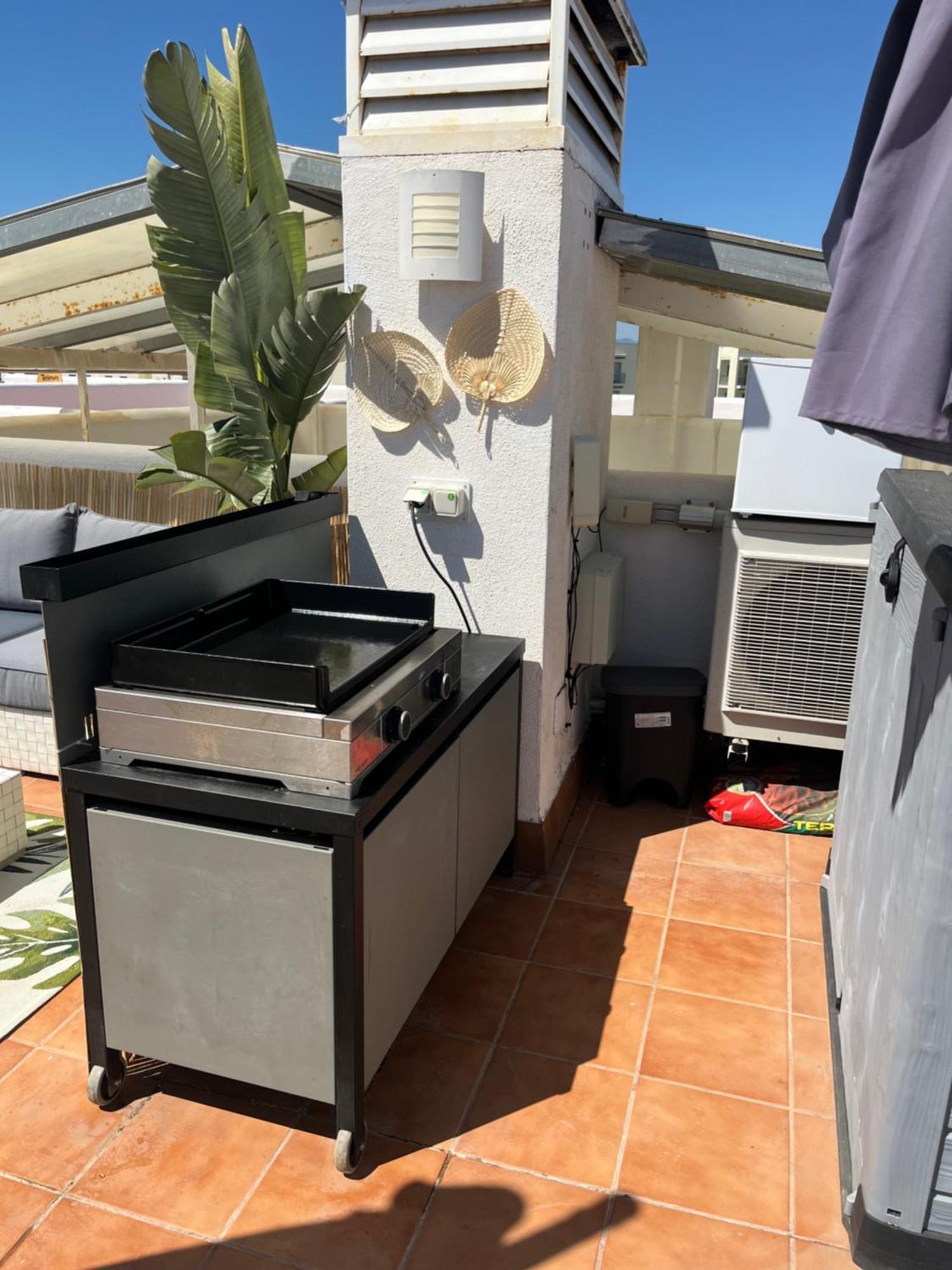 Appartement Avec Terrasse Sur Le Toit Vue Mer Roses Exterior photo